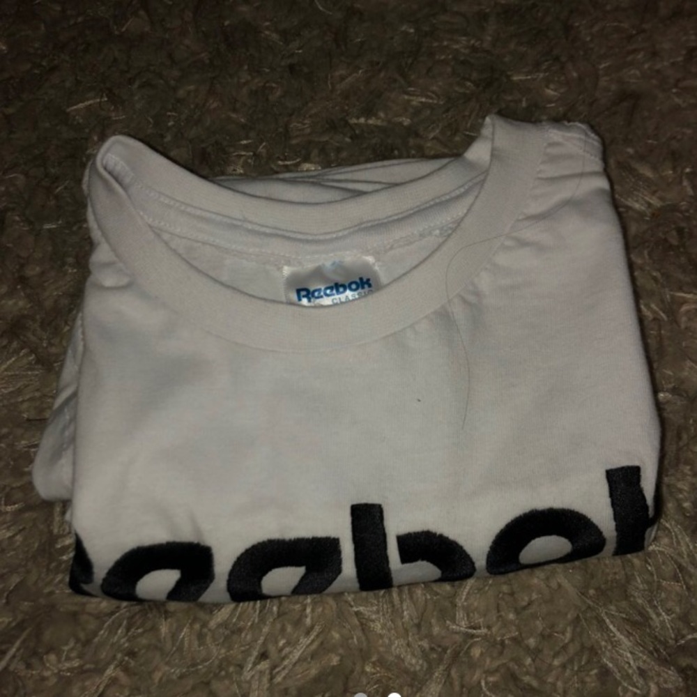 Brand new Reebok shirt!